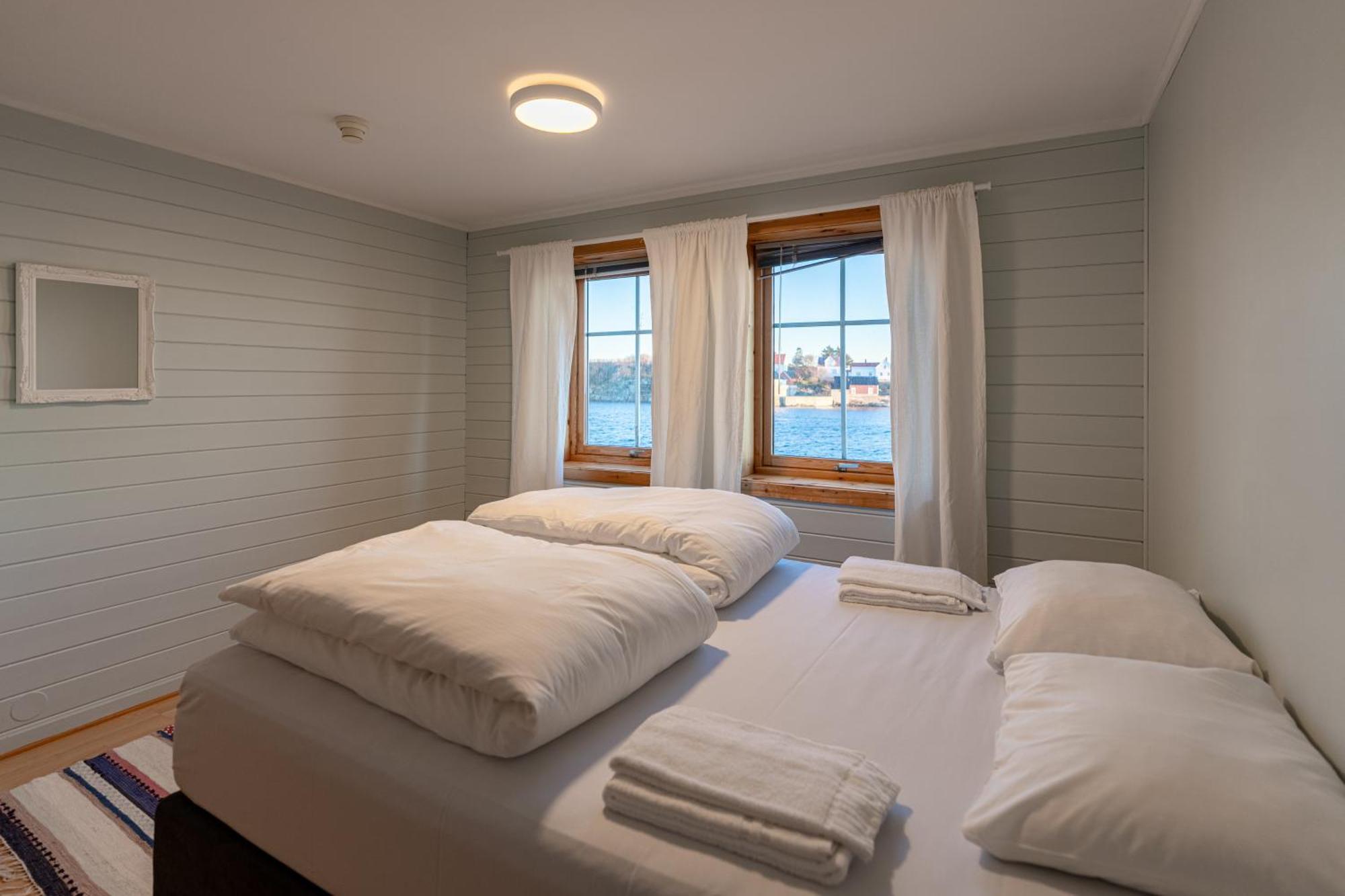 Hotel Henningsvaer Rorbuer Exterior foto